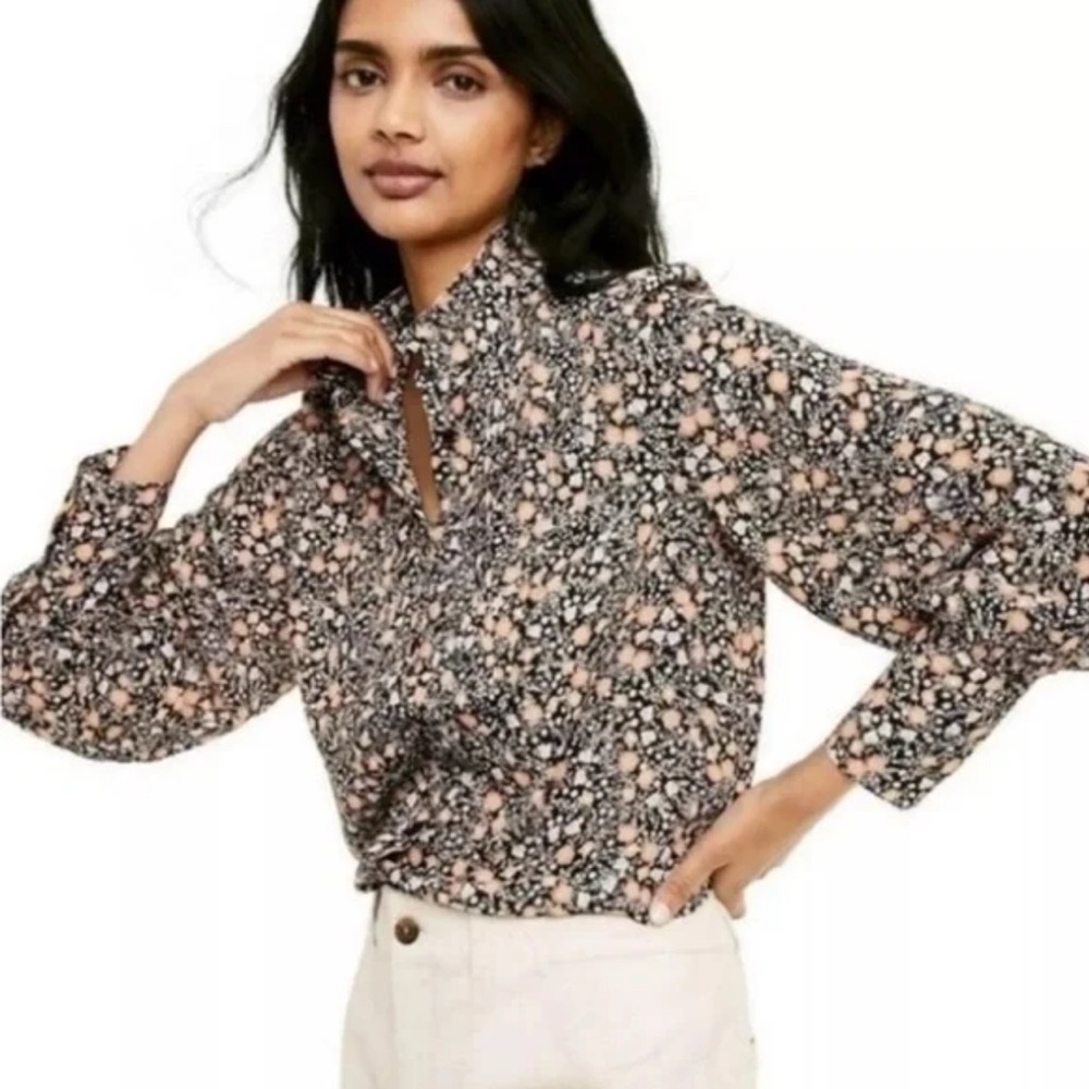 Nili Lotan Women’s Sz XL  Floral Ruffled Blouse Button Front Top